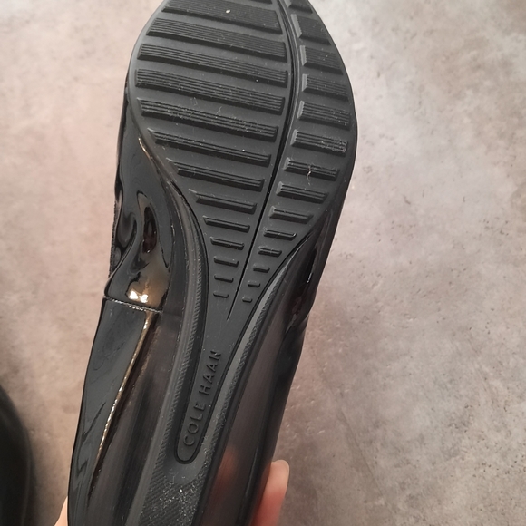 Cole Haan Black Slip On Wedge Shoe - Picture 10 of 10